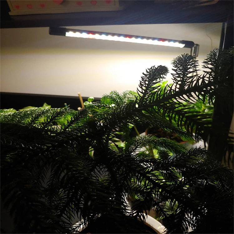 Adjustable Full-Spectrum Grow Light